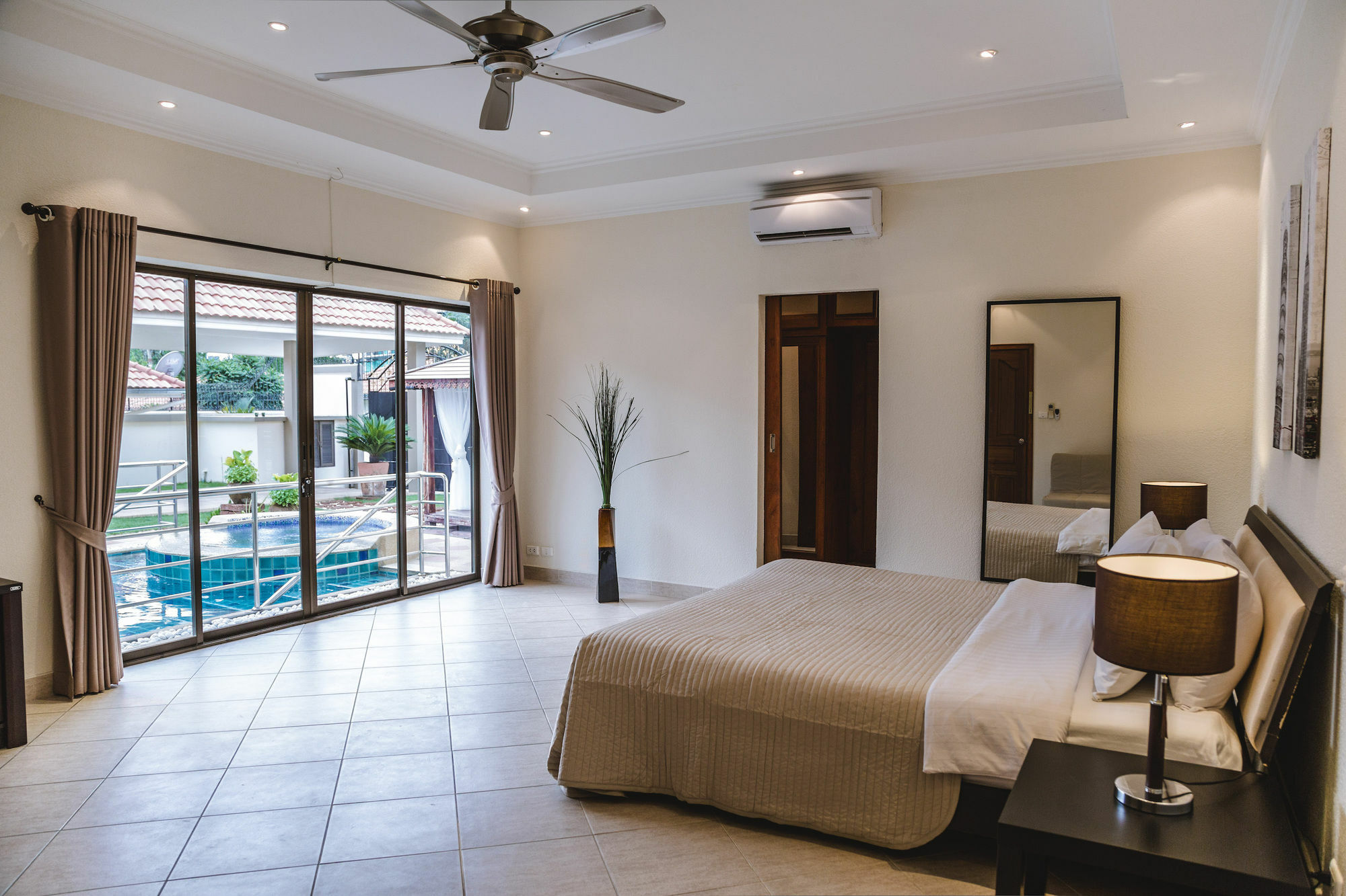 Pattaya Holiday Villas Bang Lamung Eksteriør bilde